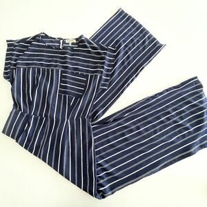 Monteau Romper // Size Medium // Navy and White wide leg romper